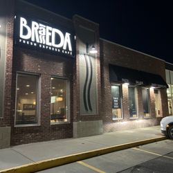 Braeda Fresh Express Cafe