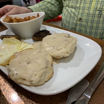 Another Broken Egg Cafe - Biscuits and gravy! - Breakfast & Brunch Near Me - New Orleans, Louisiana Another Broken Egg Cafe - Biscuits and gravy! - Breakfast & Brunch Near Me - New Orleans, Louisiana