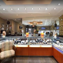 Pinto Gold - Pinto Cash For Gold and Jewellery Buyers Interior