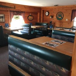 Venture Inn - Seating inside