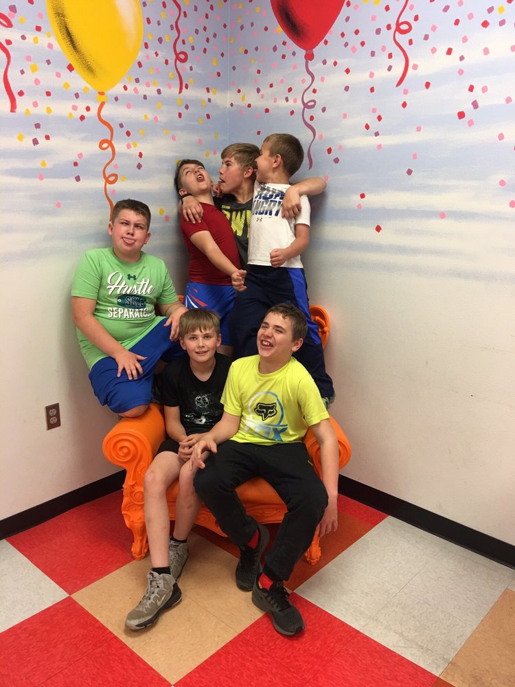 APEX CINEMAS Updated November 2024 1116 S Nigh Expy