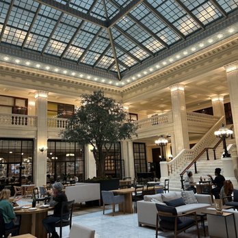 The Exchange - Atrium - Bars Near Me - Chicago, Illinois The Exchange - Atrium - Bars Near Me - Chicago, Illinois