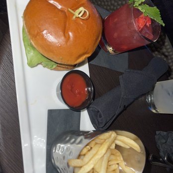 IPIC Theaters - Beyond Cheeseburger and Fries - Cinema Near Me - Atlanta, Georgia IPIC Theaters - Beyond Cheeseburger and Fries - Cinema Near Me - Atlanta, Georgia
