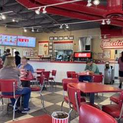 Freddy's Frozen Custard & Steakburgers