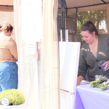 Columbia View Lavender Farm - The shop - Farms Near Me - Corbett, Oregon