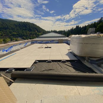 Helpful Home Services - Jacuzzi installation #Vancouver - Landscaping Near Me Helpful Home Services - Jacuzzi installation #Vancouver - Landscaping Near Me