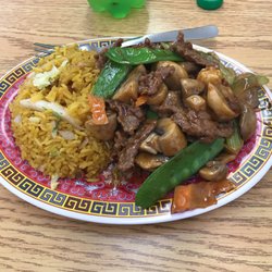 Chinatown - Beef with mushroom lunch