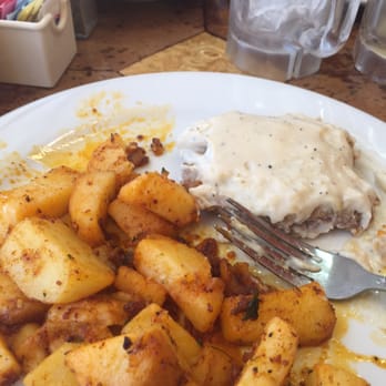 Momo's Cafe - Slightly ravaged chicken fried steak and potatoes. - American Near Me - Vallejo, California Momo's Cafe - Slightly ravaged chicken fried steak and potatoes. - American Near Me - Vallejo, California