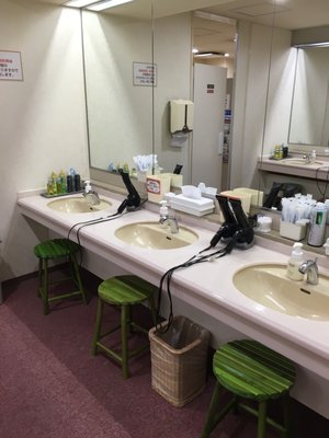 Capsule Hotel Asahi plaza Shinsaibasi by null