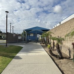 Morning drop off gate