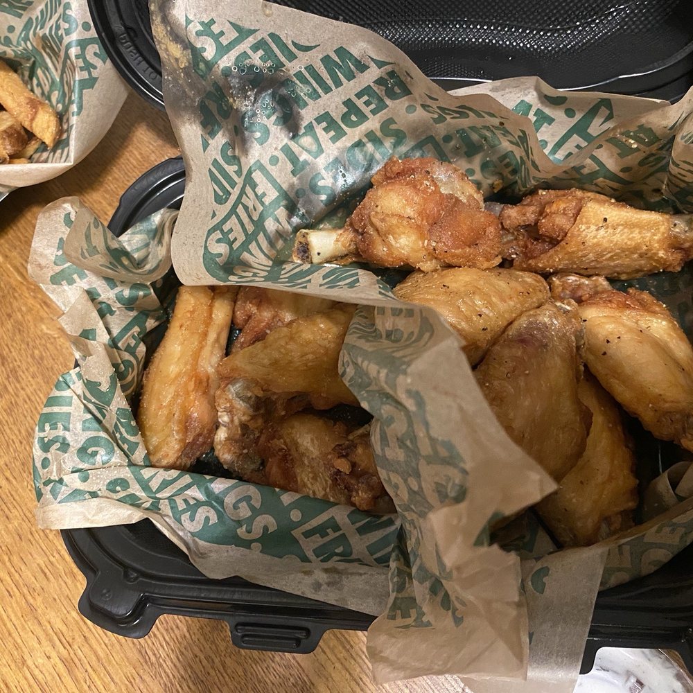 Wingstop - Double plain wings .. so disappointing after waiting for so long! - Chicken Wings Near Me - Hayward, California Wingstop - Double plain wings .. so disappointing after waiting for so long! - Chicken Wings Near Me - Hayward, California