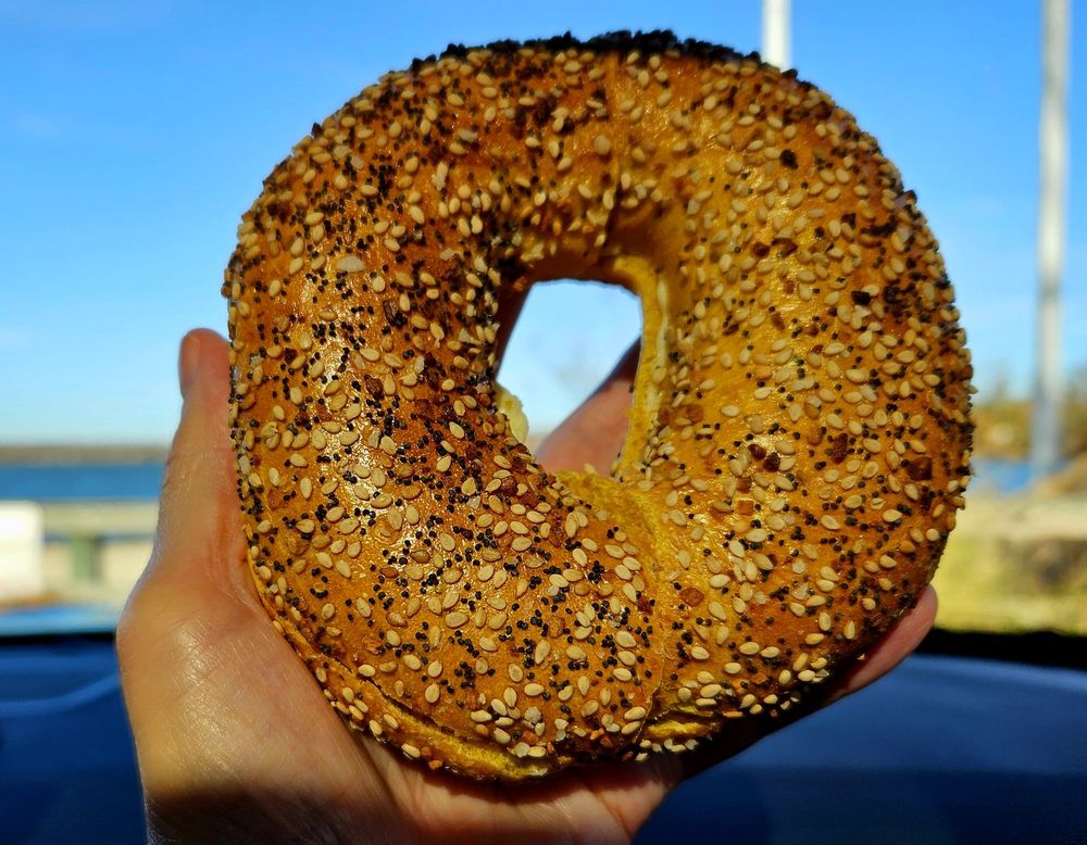 Big Time Bagels Logo