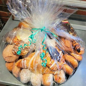 Rossville Delivery - Pastry platter - Couriers & Delivery Services Near Me