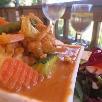 R'noh Thai - thai red curry.. rich and aromatic but not heavy.. excellent. - Thai Near Me - Larkspur, California