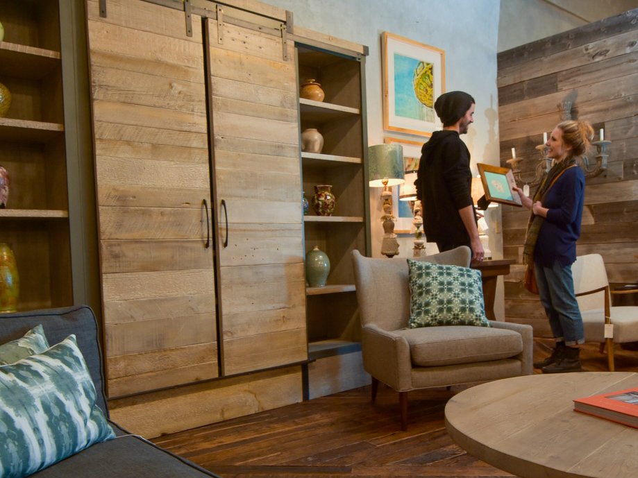 URBAN RETAIL OUTLET APPLETON Updated October 2024 2405 W College