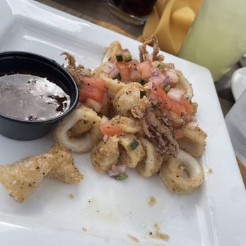Moonshine Philly - Gastropubs Near Me - Philadelphia, Pennsylvania