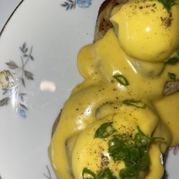 Eggs Benedict