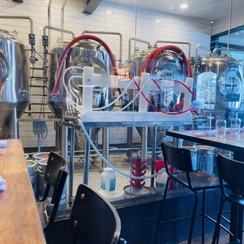Roadhouse Pub & Eatery - Gastropubs Near Me - Jackson, Wyoming Roadhouse Pub & Eatery - Gastropubs Near Me - Jackson, Wyoming