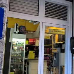 Ultra Rapit - Entrada