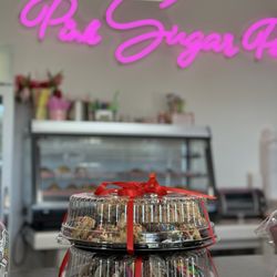 Pink Sugar Pastries - Stuffed cookies