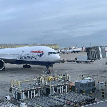 Heathrow Terminal 5 London Underground Station - Train Stations Near Me - Hounslow, XGL Heathrow Terminal 5 London Underground Station - Train Stations Near Me - Hounslow, XGL