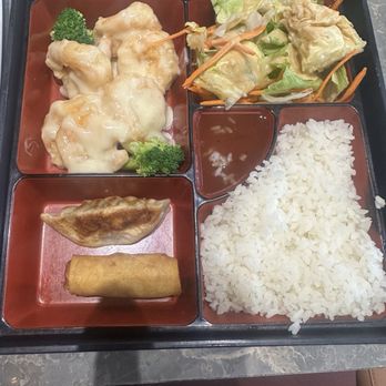 Duck N Bao - Honey Walnut W Jumbo Shrimp Tray - Szechuan Near Me - Houston, Texas Duck N Bao - Honey Walnut W Jumbo Shrimp Tray - Szechuan Near Me - Houston, Texas