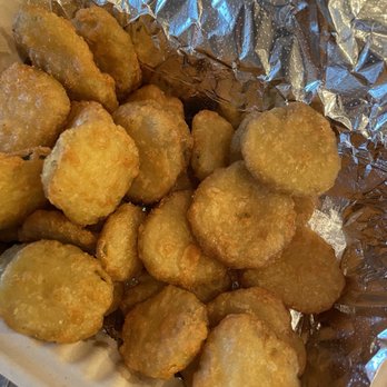 Chestnut Street Grille - Fried pickles with chipotle aioli - New American Near Me - Duxbury, Massachusetts