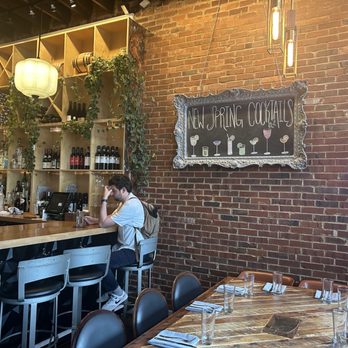 Lockeland Table - New American Near Me - Nashville, Tennessee