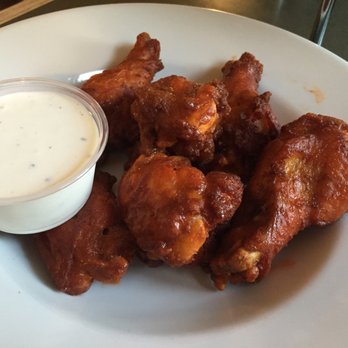 Taffy's Pizza - Spicy wet wings - Pizza Near Me - Santa Barbara, California Taffy's Pizza - Spicy wet wings - Pizza Near Me - Santa Barbara, California