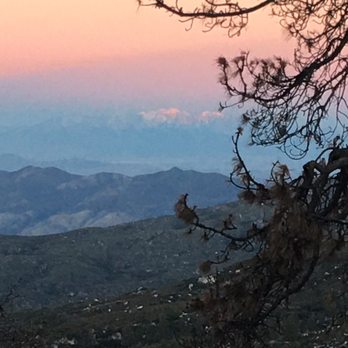 Idyllwild Vacation Cabins - Vacation Rental Agents Near Me - Idyllwild, California