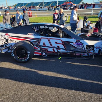 Oswego Speedway - Race Tracks Near Me - Oswego, New York