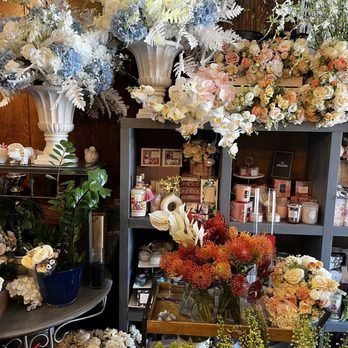 Village Florist - Florists Near Me - Granada Hills, California Village Florist - Florists Near Me - Granada Hills, California