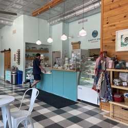 Knotty Pine Bakery - Shop