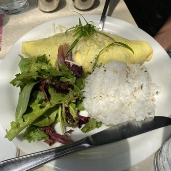 Cream Pot - Classic omelet - Breakfast & Brunch Near Me - Honolulu, Hawaii Cream Pot - Classic omelet - Breakfast & Brunch Near Me - Honolulu, Hawaii