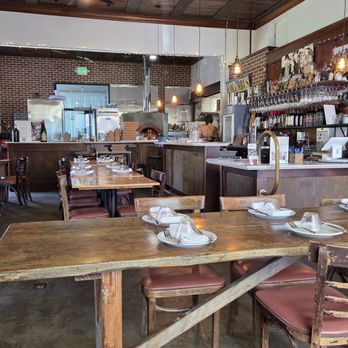 Cibo Rustico Pizzeria - Pizza Near Me - Santa Rosa, California