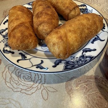 Canton Cook - Egg Rolls (2) - Chinese Near Me - Marietta, Georgia