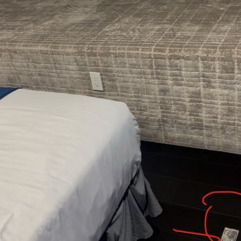 Nova Hotel - Hotels Near Me - Brooklyn, New York