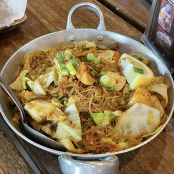 Isla Restaurant - Pancit Bihun Guisadu - Filipino Near Me - Newark, California Isla Restaurant - Pancit Bihun Guisadu - Filipino Near Me - Newark, California