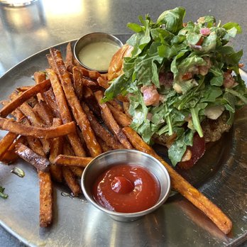 Eureka! - Fresno Fig Burger - American Near Me - Cupertino, California Eureka! - Fresno Fig Burger - American Near Me - Cupertino, California