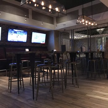 Benchmark Restaurant - American Near Me - Rosemont, Illinois