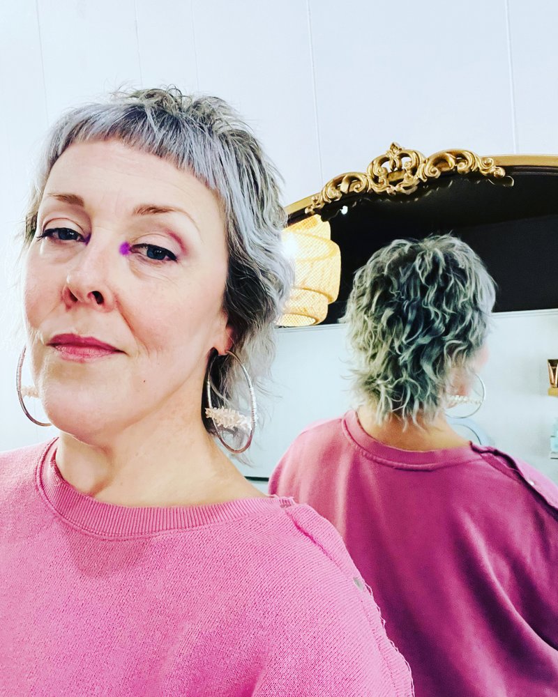 DIAMOND DAME HAIR LAB Updated September 2024 20 Photos 8619 35th Ave NE, Seattle