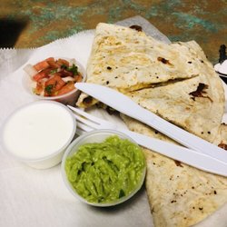 Nicolas Pizza & Mexican Eatery - Chicken quesadilla