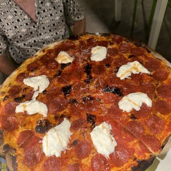 Petralunga - brusklyn pizza (roman style) - Pizza Near Me - Miami, Florida