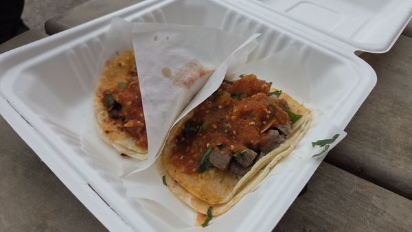 La Luna Market & Taqueria by null