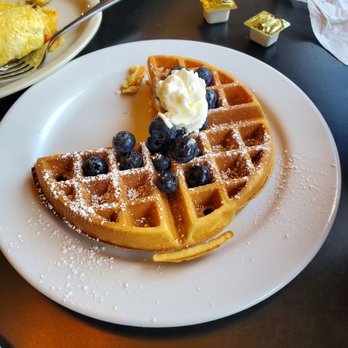 Sweet Maple Cafe - Waffles with blueberries - Breakfast & Brunch Near Me - Conway, New Hampshire