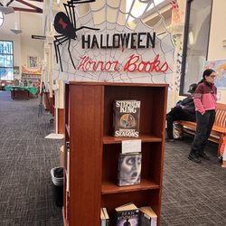Chatsworth Branch Library - Great holiday section!