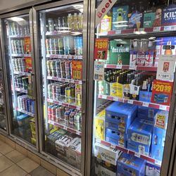 Shell - Minute Mart - adult beverage isle