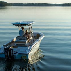Russell Marine - Smith Lake