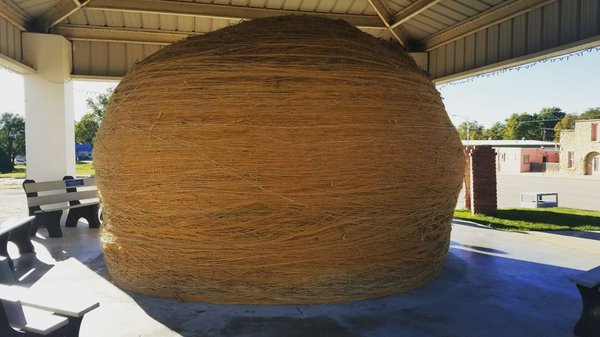 World's Largest Ball of Twine by null