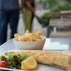 Oliver's Fish & Chips - Gluten-free cod & chips